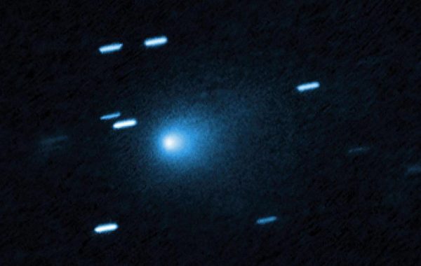 Fotografija međuzvjezdanog kometa 3I/ATLAS koju je svemirski teleskop Hubble zabilježio 21. srpnja 2025., kada je komet bio udaljen 446 milijuna kilometara od Zemlje. | Zasluge: NASA
