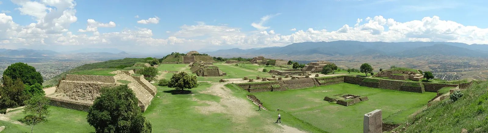 Monte Albán, pogled sa sjeverne platforme