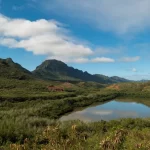 Panoramski pogled na ribnjak Alakoko i rijeku Hulēʻia na otoku Kauaʻi